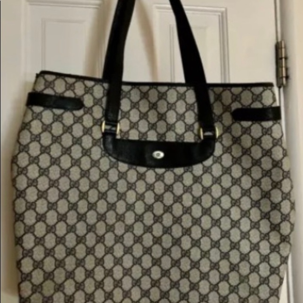 Vintage 1980’s Gucci blue tote great shape